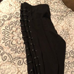 NWOT Torrid leggings